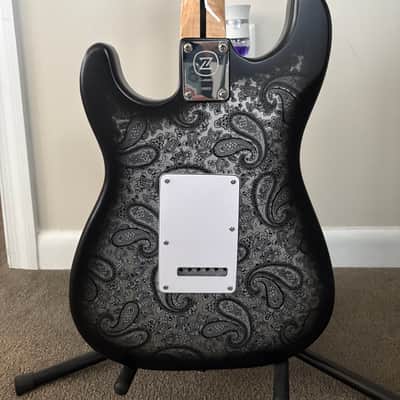 Partscaster Stratocaster 2022 - Paisley Style Matte Black on Silver image 5