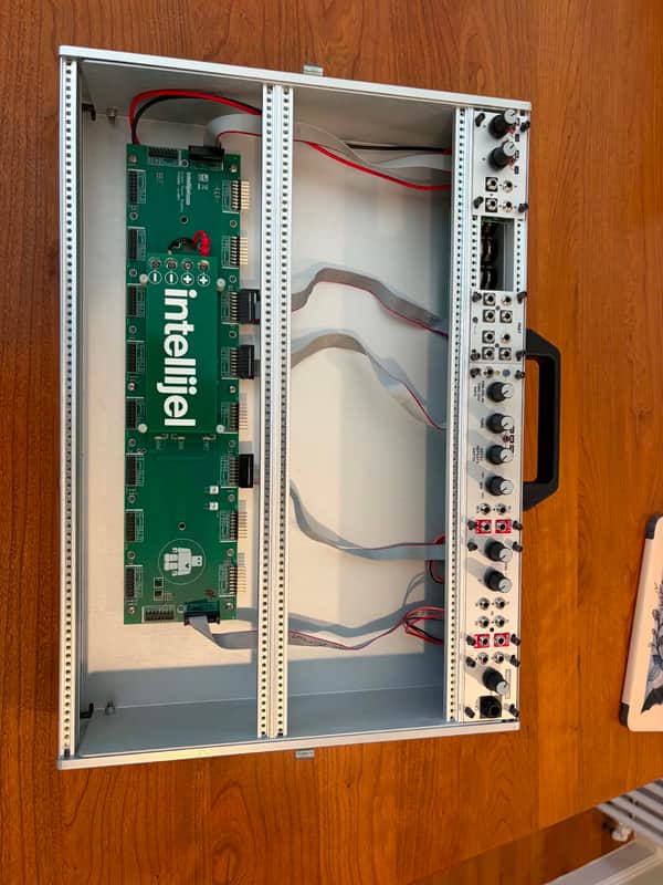 Intellijel 7U 84HP Performance Eurorack Synth Case - Aluminum image 1