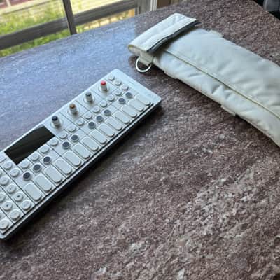 Teenage Engineering OP-1 Field Portable Synthesizer Workstation 2022 - Present - White image 4