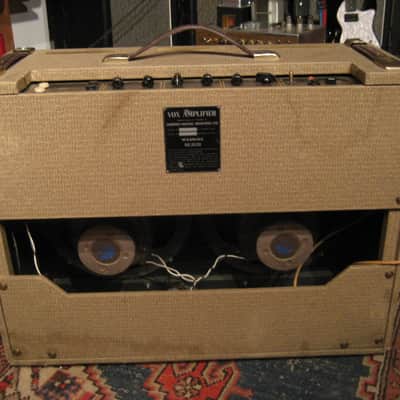 Vox AC-30/4 2-Channel 30-Watt 2x12" Guitar Combo 1960 - 1961 - Fawn image 4