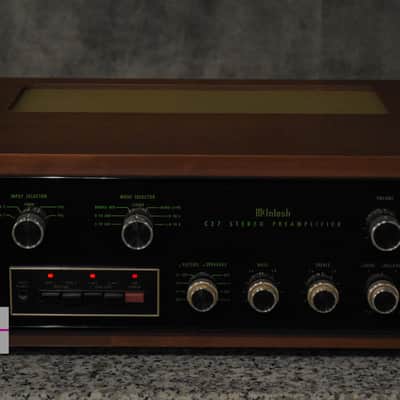 McIntosh C27 Stereo Preamplifier in Very Good condition image 3