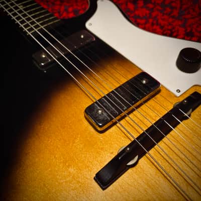 1963 Airline H-46 Stratotone Sunburst image 12