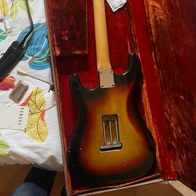 Fender Stratocaster 1963 - Sunburst image 2
