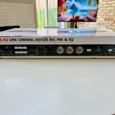 Warm Audio WA73-EQ 1-Channel British Microphone Preamp / EQ 2018 - Present - RAF Blue Gray image 8