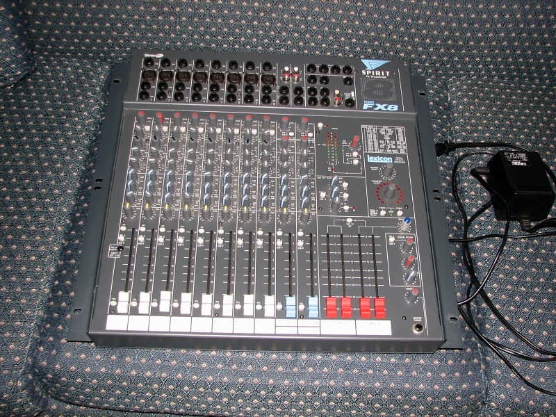 Soundcraft Spirit Folio FX8 mixer w/ Lexicon effects & Rack ears