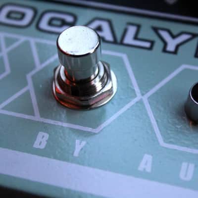 Death By Audio Apocalypse Sea Foam Green image 5