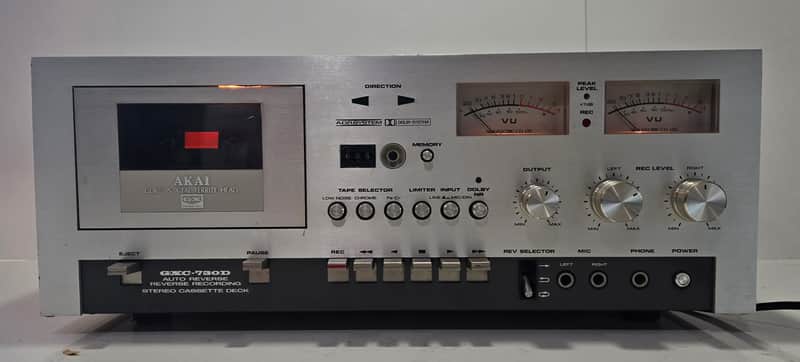 Akai GXC-730D 1976-1979 - Wood case silver face