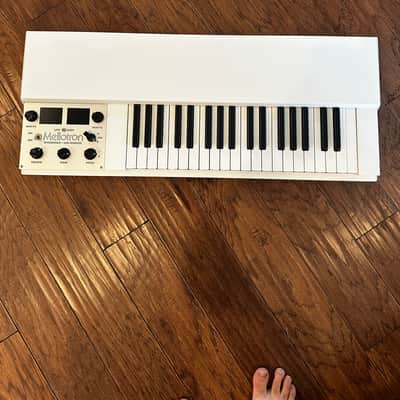 Mellotron M4000D Mini - Mint Condition image 2