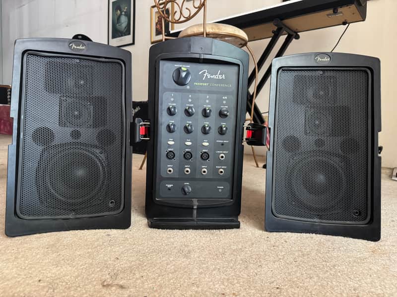Fender Passport Conference Portable 4-Channel PA System image 1