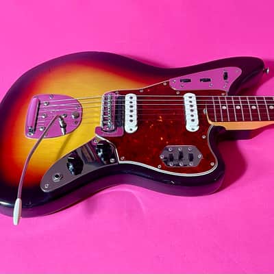 Fender Jaguar 1965 Super Clean- 3-Color Sunburst 100% Original image 3