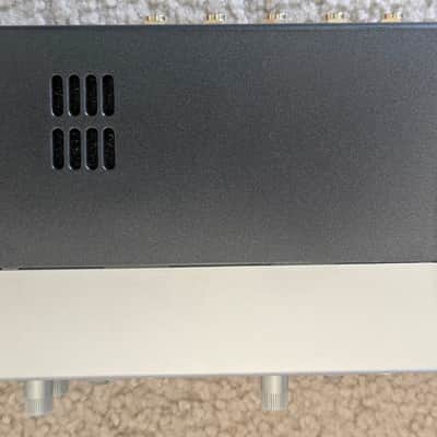 Behringer MiniAmp AMP800 4-Channel Stereo Headphone Amplifier 2001 - Present - Standard image 6