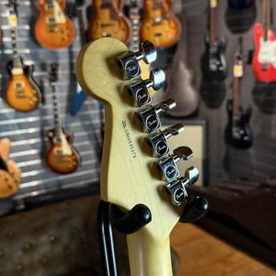 Fender American Standard Stratocaster MN 3-Color Sunburst - 60th Anniversary - incl. Case image 13