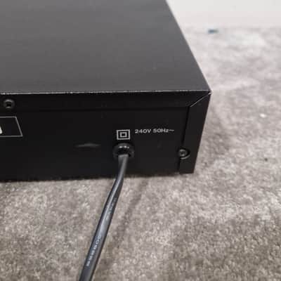 Akai AT-30 - Digital Synthesizer Tuner - Black - Excellent image 9