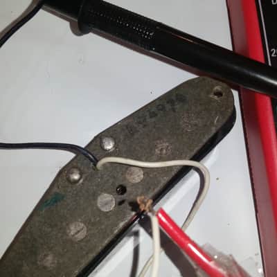 Fender STRATOCASTER Pickup 1979 grey bottom meter read 5.72 image 3