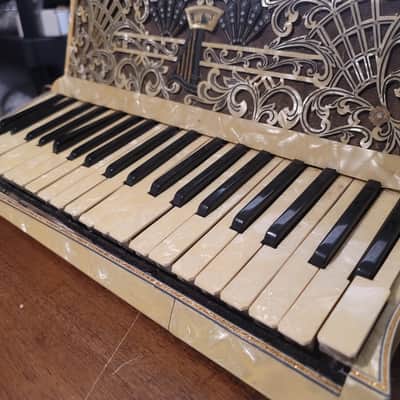 Vintage C. Firardo Italian Piano Accordion w/ Original Case Art Deco Pearloid Project image 7