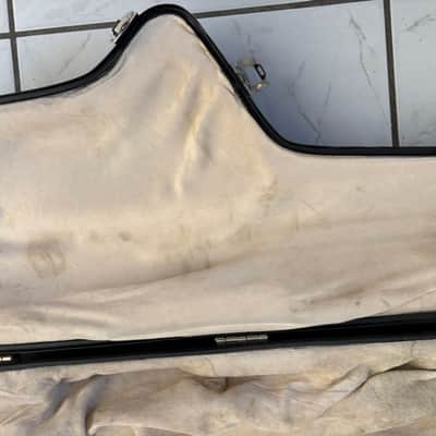 Selmer flight case alto saxophone image 15