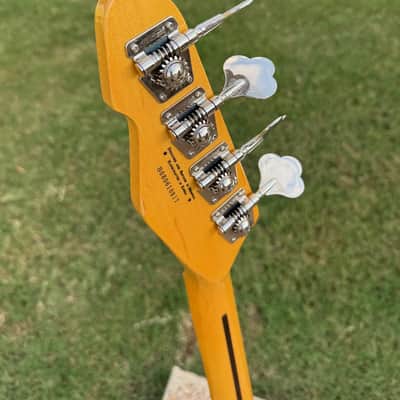 St. Blues King Blues Bass Guitar - Gold Top image 7