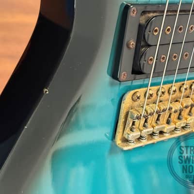 Aria Pro II, Explorer Guitar, ZZ Deluxe, Blue Black Burst, MIJ