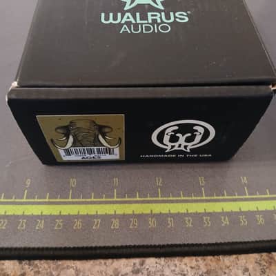 Walrus Audio Ages Five-State Overdrive 2020 - Present - Olive Green with box and goodies no velcro. image 6