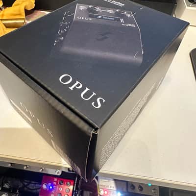 Two Notes OPUS Amp Sim / DynIR Engine 2023 - Present - Black imagen 1