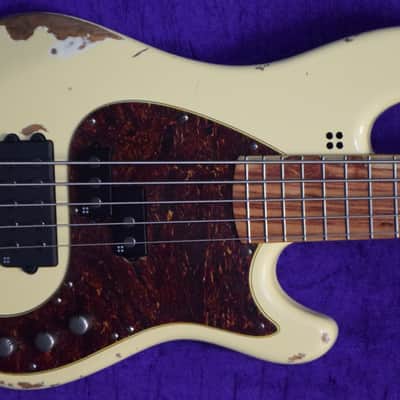Sandberg Cal. VM-5, Hardcore Aged Creme / Pau Ferro *Similar On Order, ETA March 2027 image 1