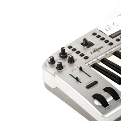 M-Audio Ozonic MIDI Controller Owned By Mike Campbell image 10