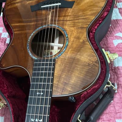 NEW! Taylor Custom 724ce Acoustic-Electric Guitar - Natural Gloss - AAAAA Hand Picked Koa - WOW! Authorized Dealer - G06697 image 5