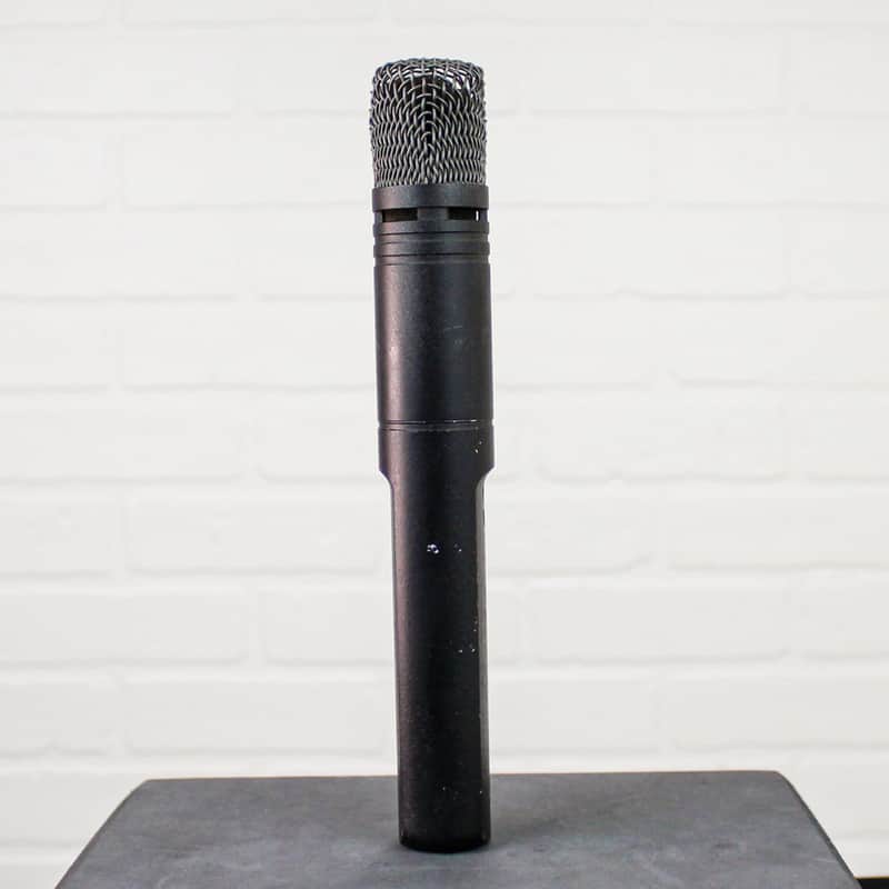Preowned AKG C1000 S Small Diaphragm Condenser Microphone w/ Box image 1