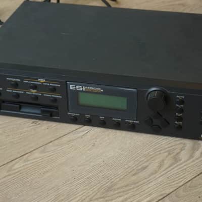 E-MU Systems ESI 4000 Rackmount 128-Voice Digital Sampler 1998 - 2000 - Black