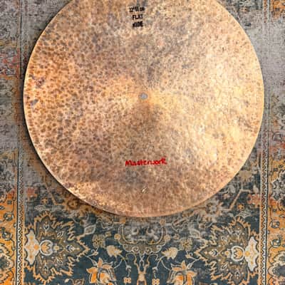 UNIQUE Masterwork 22” TURK Style FLAT RIDE w TAMBOURINE JINGLES Effects Ride 2574 g MINT! Sounds Awesome! image 2