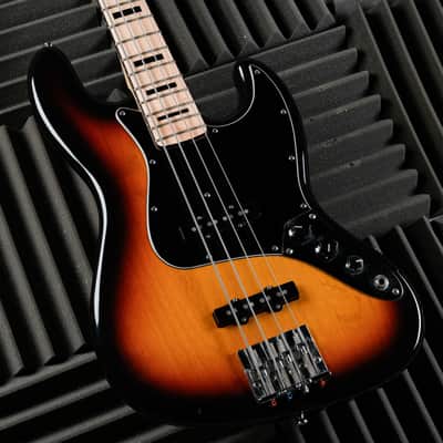 Fender Geddy Lee Artist Series Signature Jazz Bass MIJ 2011 - 3-Color Sunburst image 4