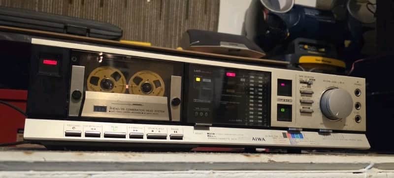 VINTAGE AIWA 3 HEAD TAPE DECK CASSETTE PLAYER/RECORDER/MADE IN JAPAN image 1
