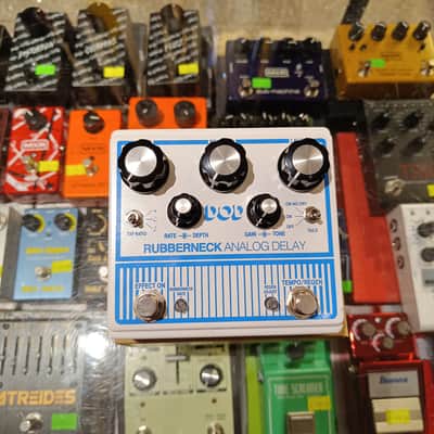 DOD Rubberneck Analog Delay White/Blue image 1