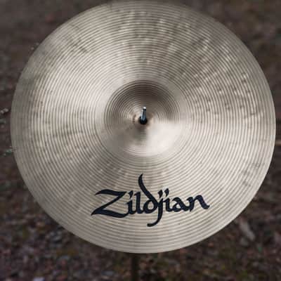 Zildjian crash ride 18 inch image 5