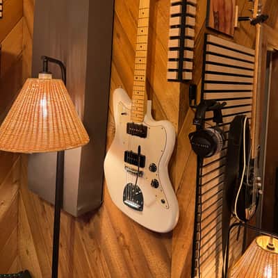 Fender Jazzmaster 2025 - Mod Shop Custom Vintage II W/HSC image 4