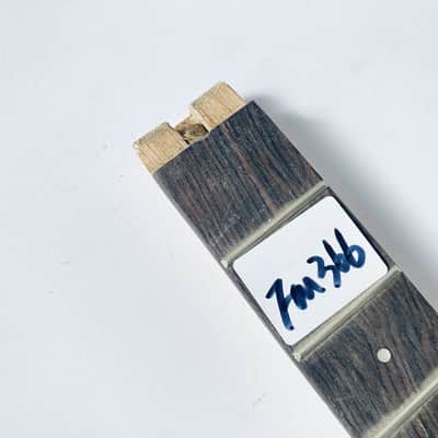 Headless Guitar Maple Wood Neck and 24 Frets Rosewood Fingerboard image 10