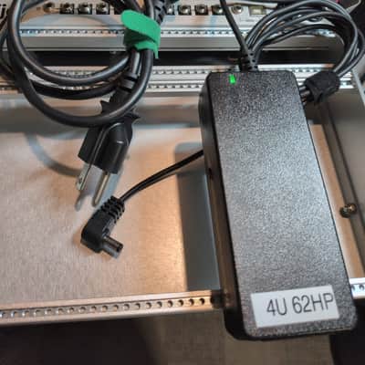 Intellijel 4U 62HP Palette Modular Eurorack Powered Synth Case / Skiff with MIDI adapter and PSU 2019 - Present - Stealth Black image 12