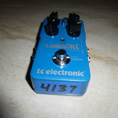 TC Electronic Flashback Delay & Looper 2014 - 2017 - Blue image 3