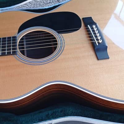 Martin 000-28 image 2