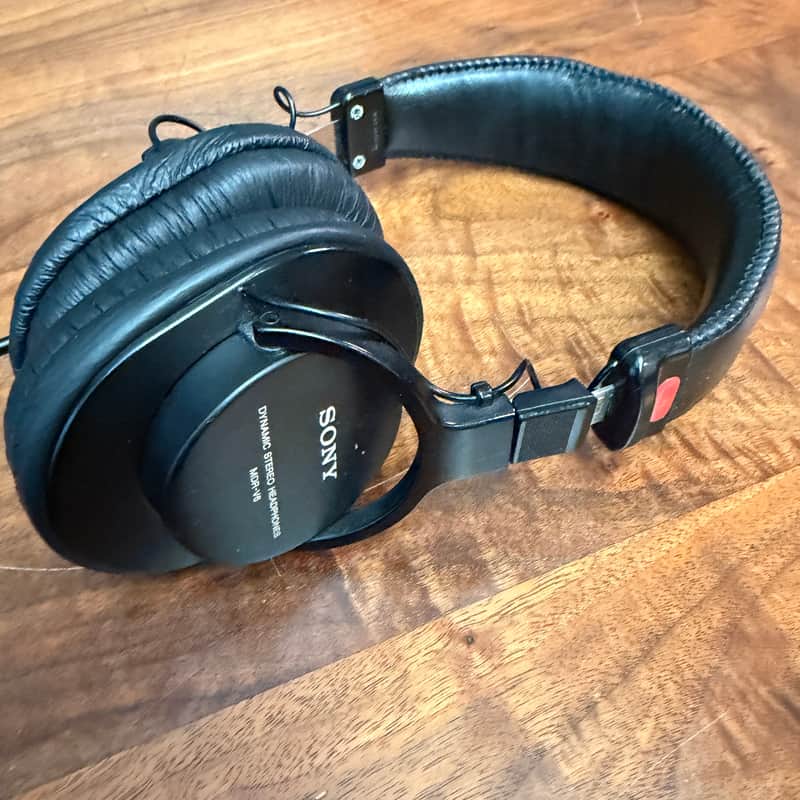 Sony MDR-V6 With New Earpads, Closed Back Studio Reference Headphones image 1