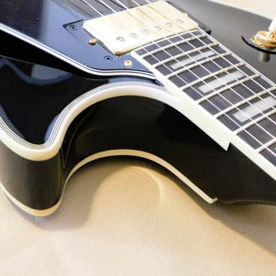 Epiphone 2020 Les Paul Custom - Ebony with Epiphone Premium Gig Bag image 10