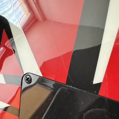 EVH WOLFGANG LIMITED EDITION 2015 - Red - Black - White Striped Eddie Van Halen Custom shop image 14