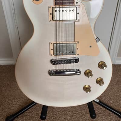 Gibson Les Paul Signature T with Manual Tuners 2013 - Alpine White Burst image 2