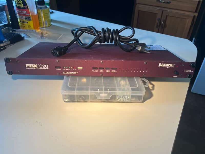 Sabine FBX-1020 Feedback Exterminator with IEC power cord and rack mount bolts/washers. image 1