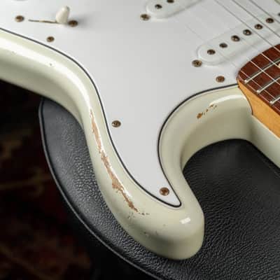 2006 Fender Custom Shop '60 Stratocaster Relic Olympic White w/OHSC image 17