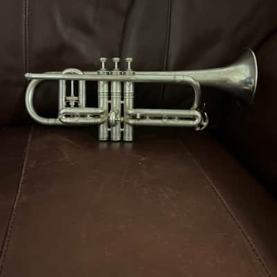 Conn Victor (model 4A) Bb and A cornet (1923) SN 199151 (Silver plated) (very rare) (opera glass - micro tuner)(professional) image 7