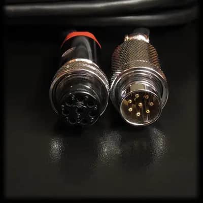 Peluso Microphones P-280 Large Diaphragm Multipattern Tube Condenser Microphone dealer demo image 9