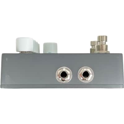 Electro Harmonix Bass Mono Synth Effect Pedal image 3
