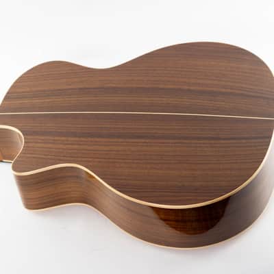 Taylor 814ce 2021 Natural image 18