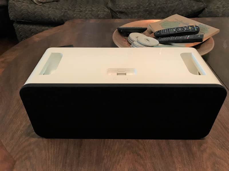 Apple iPod Hi-Fi Speaker System Sound Dock Model A1121 2005 White image 1